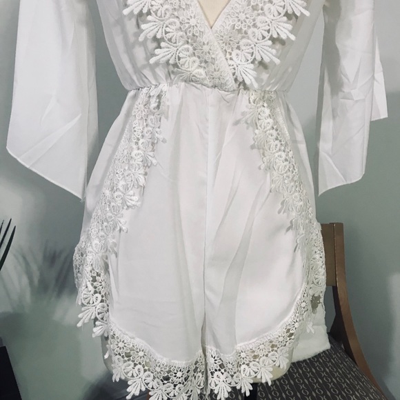 🤍 WHITE BOHO CHIC ROMPER SHORTS 🤍 - Picture 6 of 13